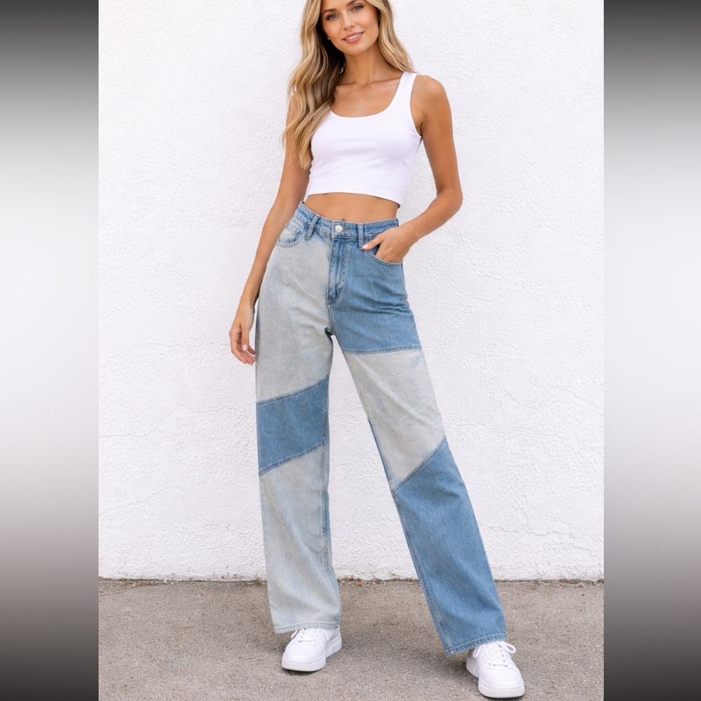 NWT Hollister Ultra High Rise Dad Wide Leg Jeans